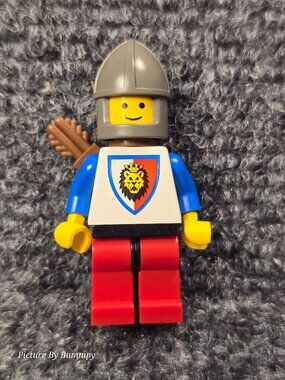 LEGO Royal Knights Knight minifigure, L#9